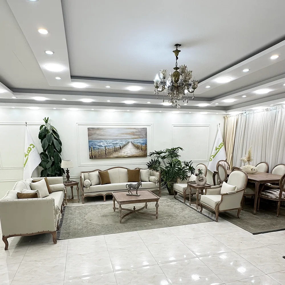 neoclassical-sofa-roya-1 مبل نئوکلاسیک رویا 8 نفره لوکس